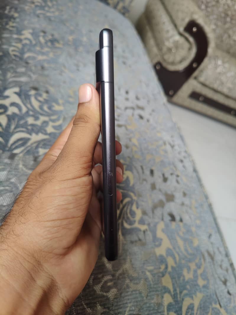 Google Pixel 7 3