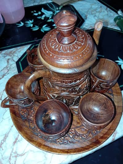 Hand-Carved Antique Wooden Tea Pot Set with 6 Cups . (Vintage 1700BC)