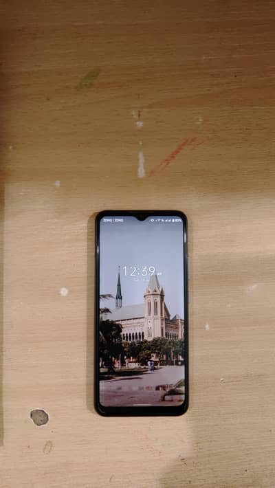Realme C11  4\64 gb  |  complete box.