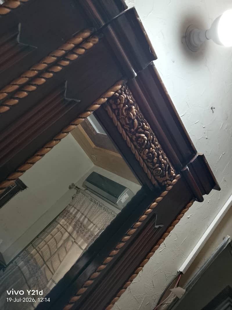 Dressing table 1