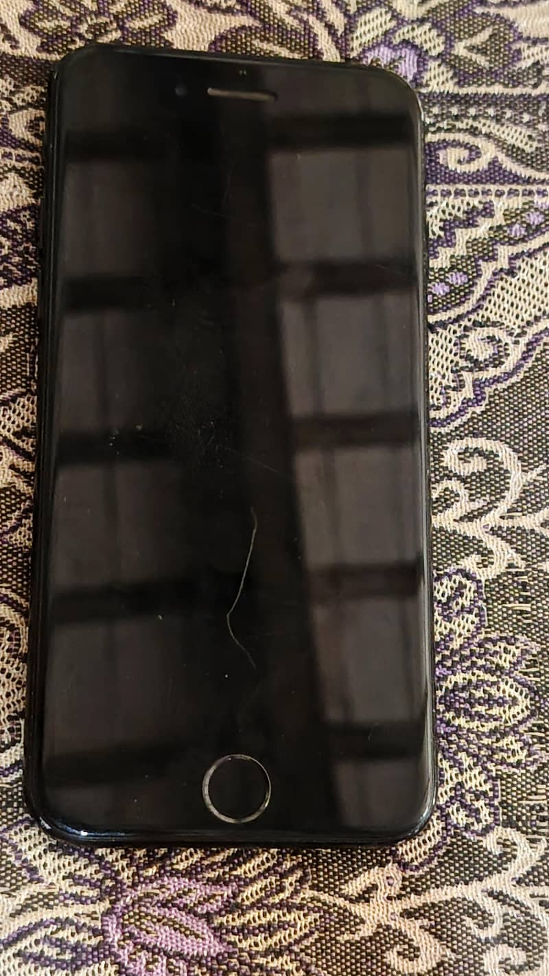 Apple iPhone 7 1