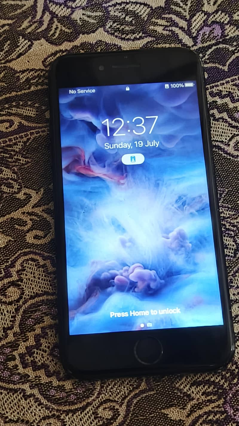 Apple iPhone 7 7