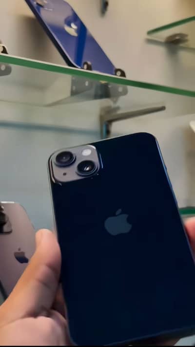 iPhone 13