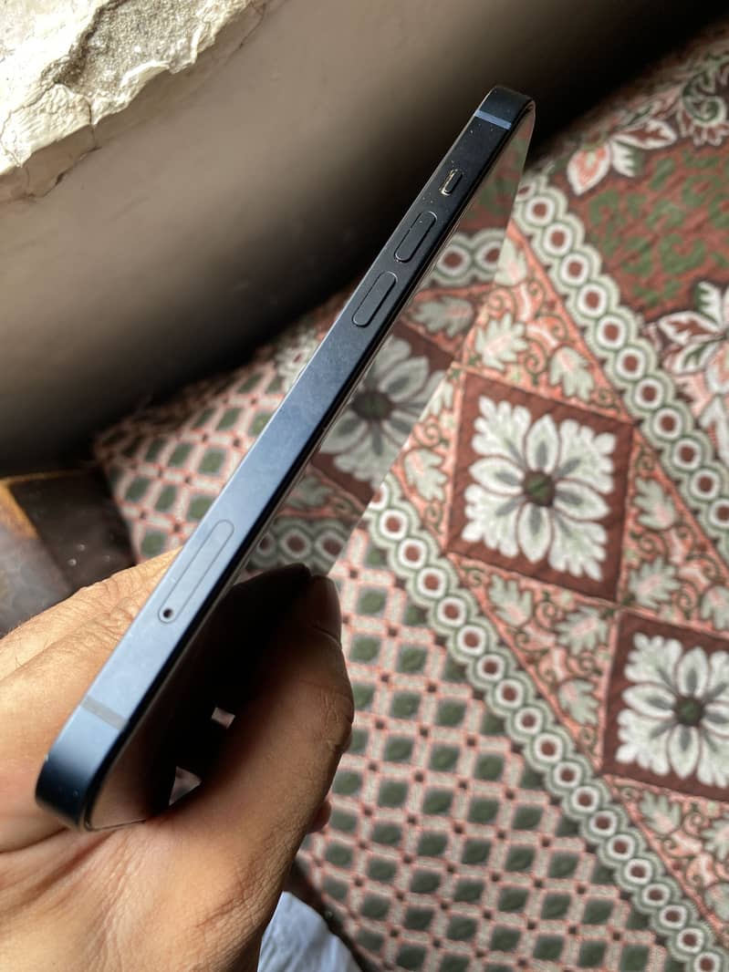 Iphone 13 2