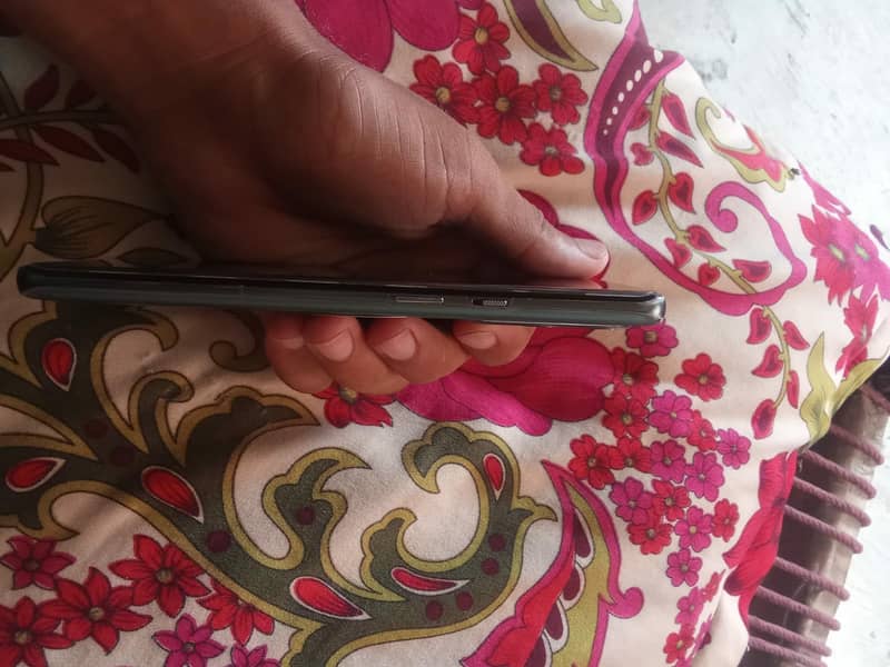 One Plus 9 Pro 0