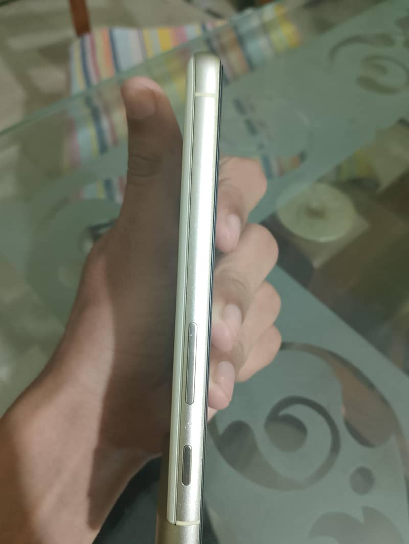 Google Pixel 7 3