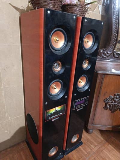 Audionic Cooper 9 speeaker in good condition