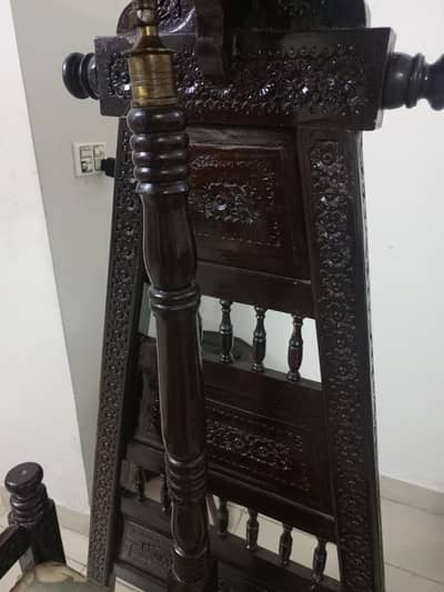 pure two seater swing very goog condition