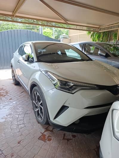 Toyota C-HR 2016