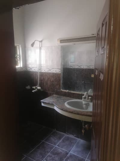 12 Marla Full House for Rent in Johar Town G1 Block Near Doctors Hospital
