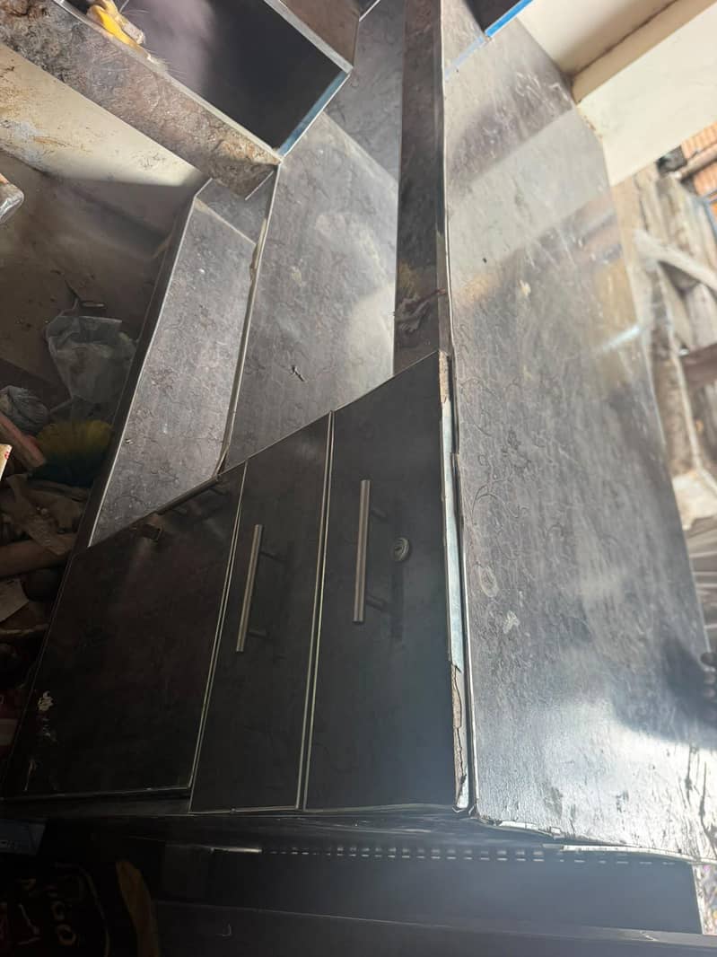 shop rack 5