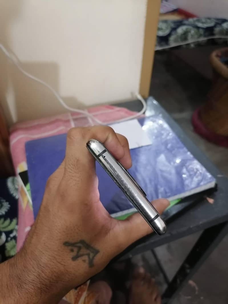 One Plus 7T 4