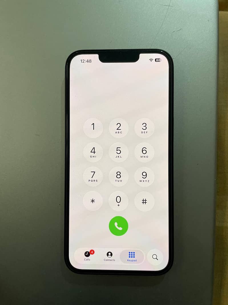 Apple iPhone 16e 6