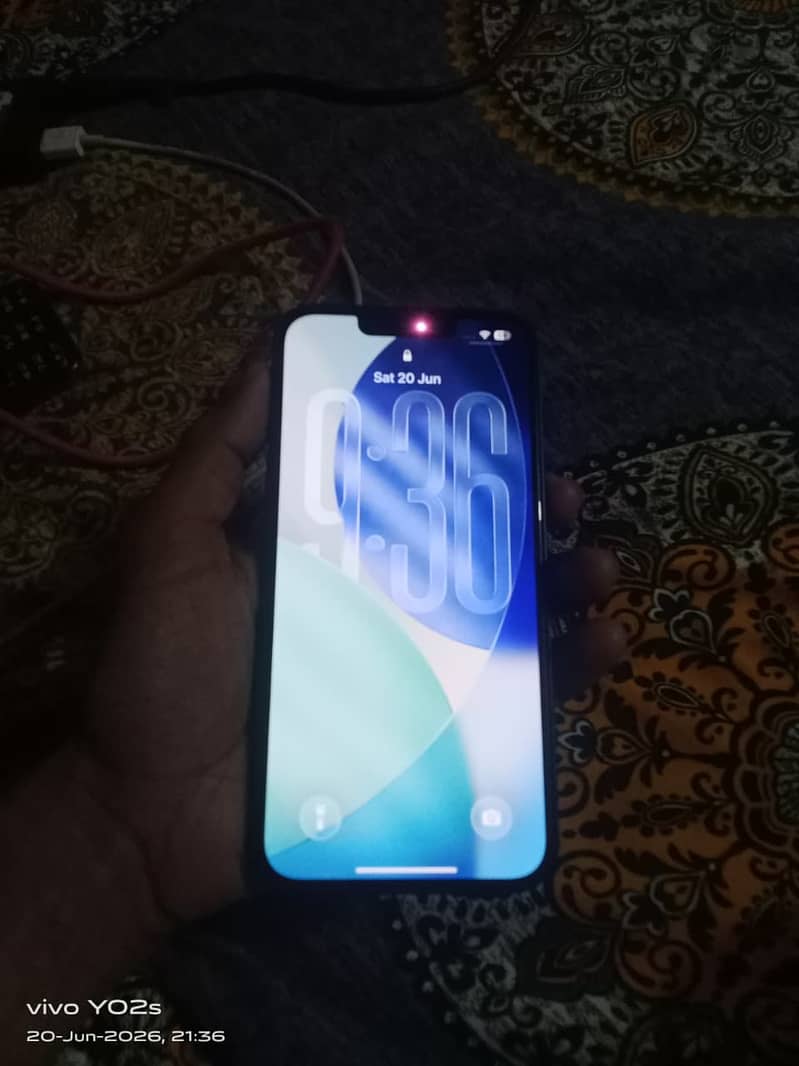 Apple iPhone 13 1