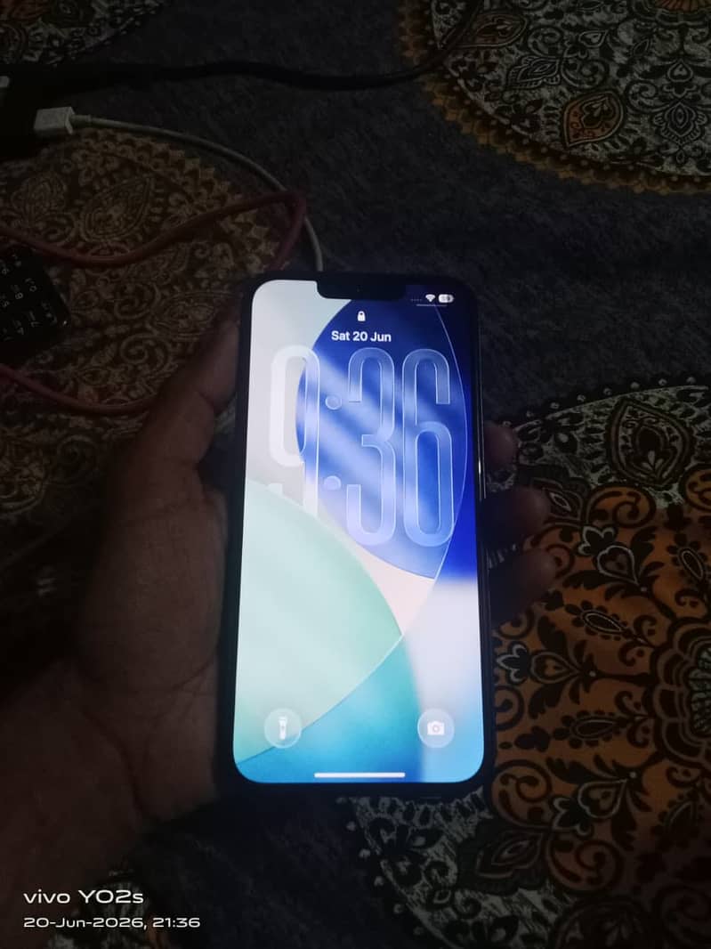 Apple iPhone 13 3