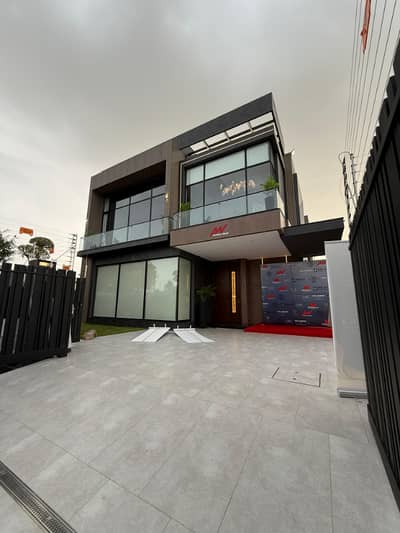 Luxury 1+1 Kanal House for Sale | 1 Kanal Lawn I Fully Furnished | Prime Investment Opportunity