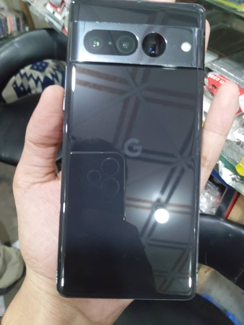 Google Pixel 7 Pro 6