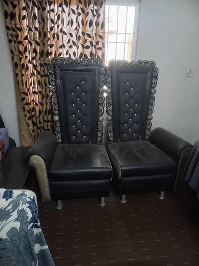 Coffee Chairs with center table
