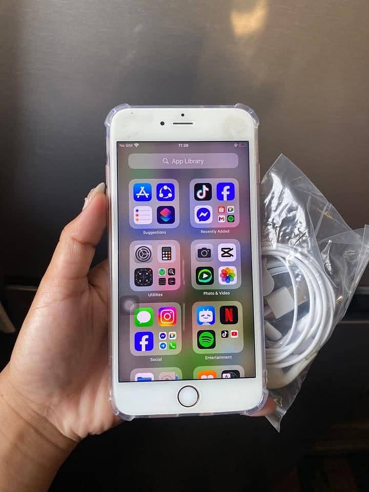 Apple iPhone 6S Plus 3
