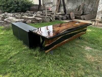 Epoxy Luxury office table