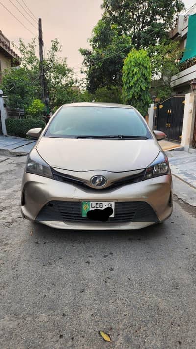 Toyota Vitz 2015