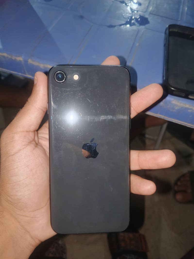 Apple iPhone SE 0
