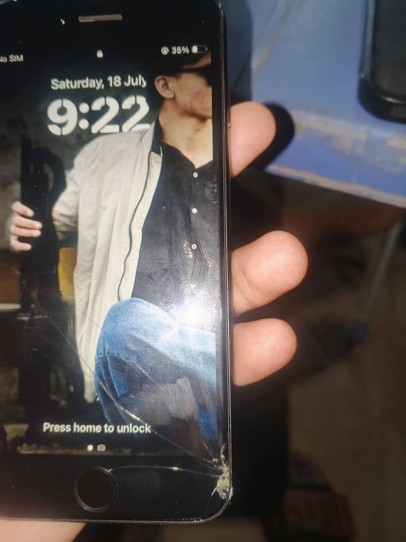 Apple iPhone SE 2