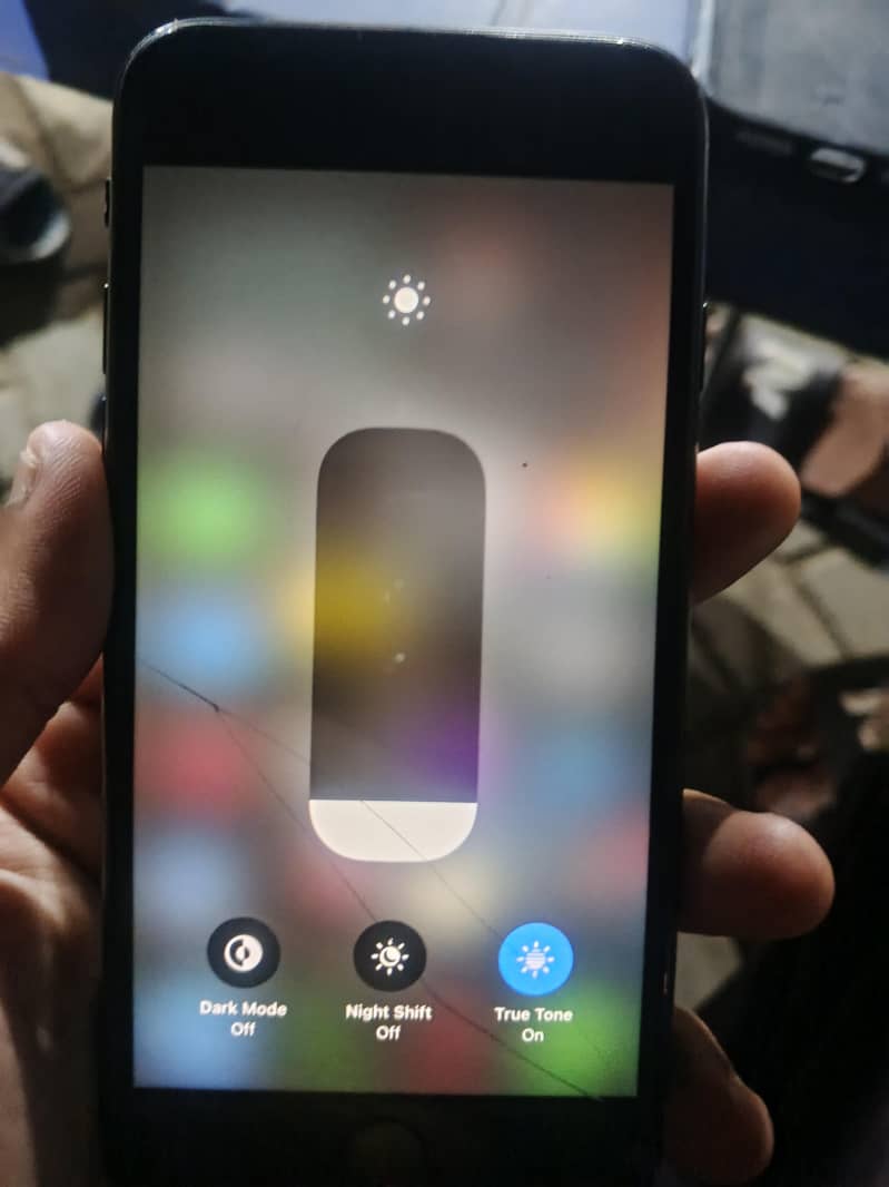 Apple iPhone SE 8