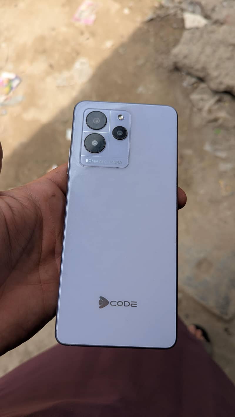 Dcode Bold 3 3