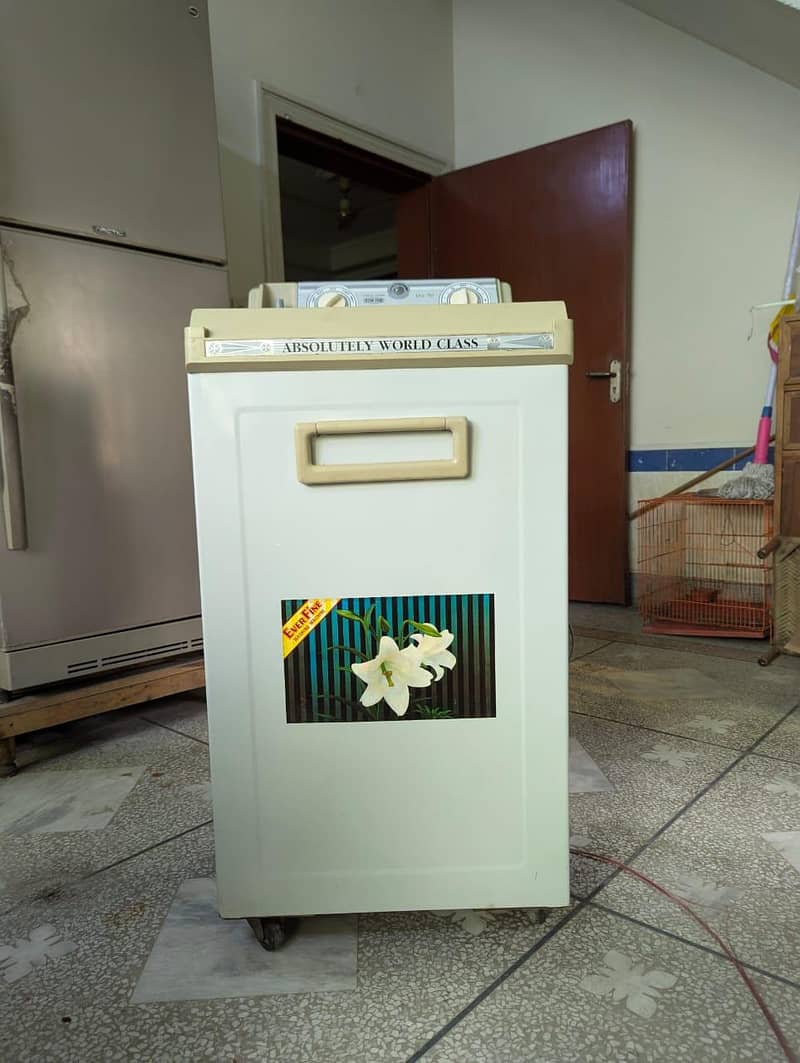washing machine 10