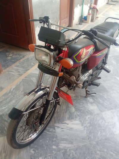 Used 10/8 condition honda 125