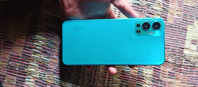 Infinix Hot 12