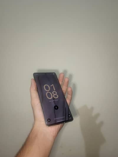 Google Pixel 7 Pro 1 month used (non active lia tha )