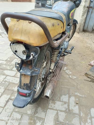 Super Star Motorcycle For Argent Cell Condition Ap ke Samne he