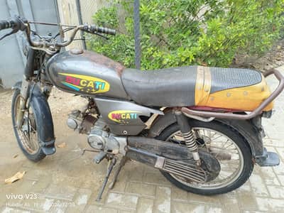 Super Star Motorcycle For Argent Cell Condition Ap ke Samne he