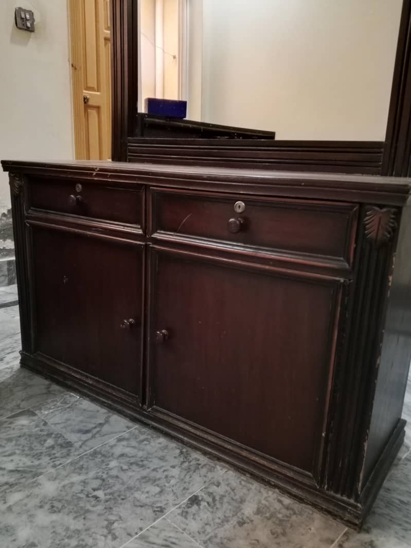 Dressing Table 2