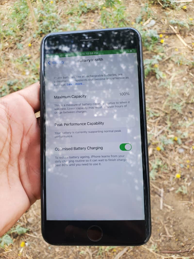 Apple iPhone 7 Plus 2