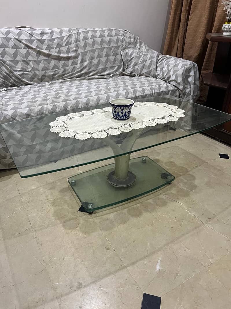 Center table 0