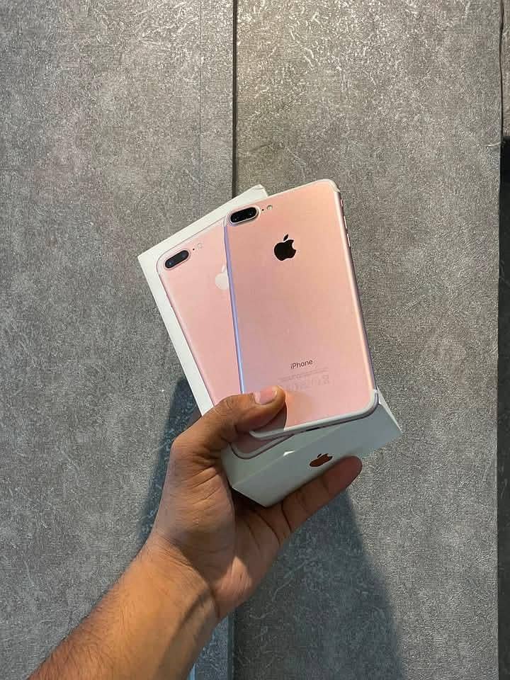 Apple iPhone 7 Plus 5