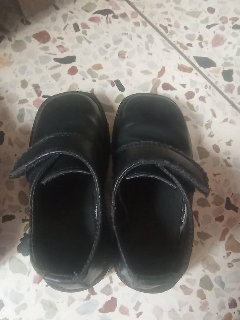 School shoes 0