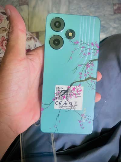 Infinix Hot 30