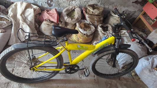 A bicycle fore sale All ok bilkul new Condition 10/10