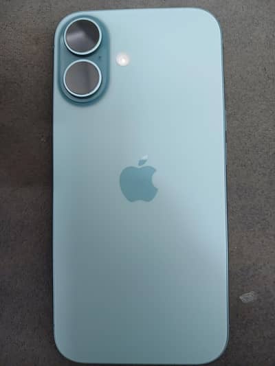 Apple iPhone 16