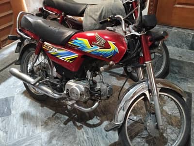 HONDA CD 70 2021