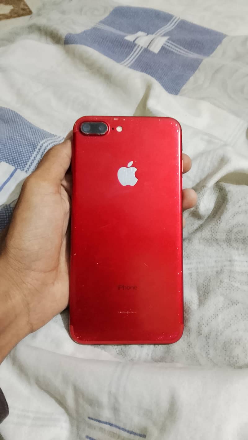 Apple iPhone 7 Plus 0