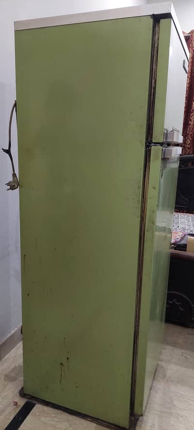 Refrigerator/Fridge For Sale in Reasonable Price-Phillips/Whirlpool