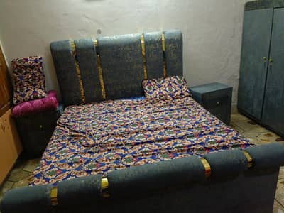 Bedroom Furniture Set for urgent Sale