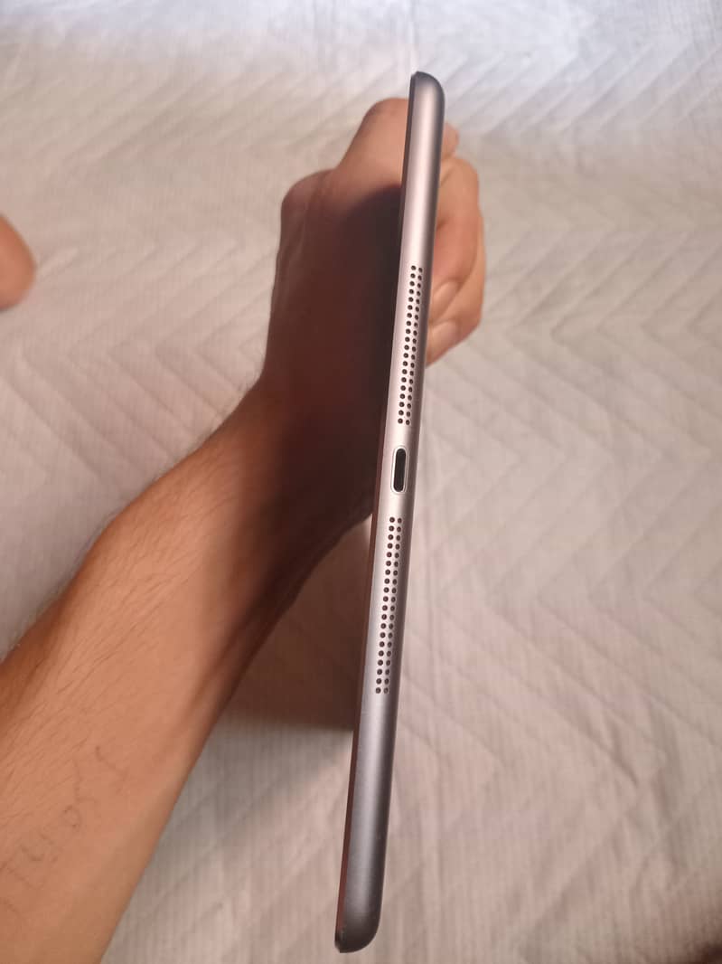 Apple ipade 1