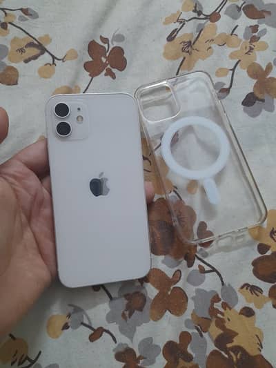 Apple iPhone 12