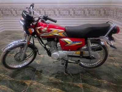 Honda CG 125  9/2025